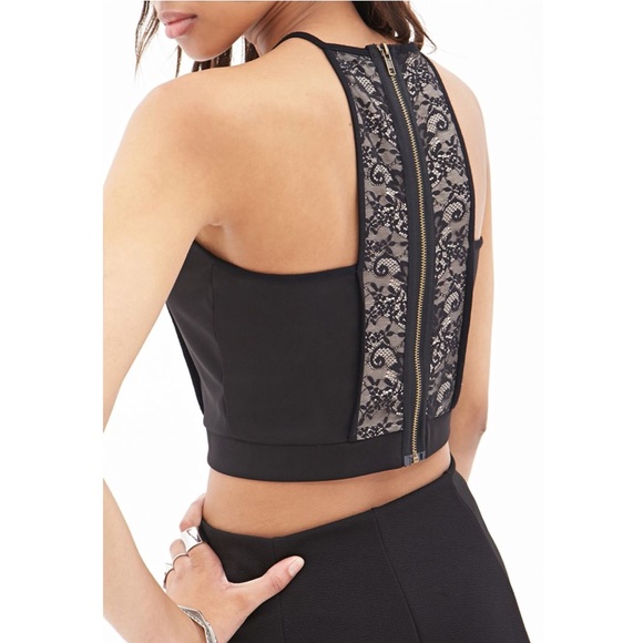 Beautiful Lace Panel Halter Top - Picture 2 of 8